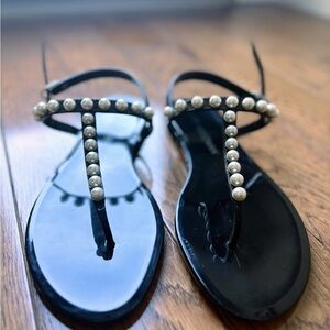 Stuart Weitzman size 11 pearl studded jelly flat sandals